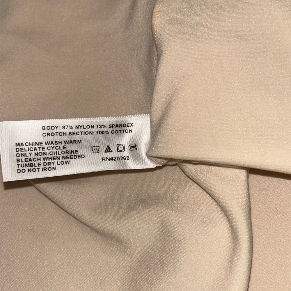 NWOT Rago 5XL Beige Long Leg Girdle - Picture 6 of 6